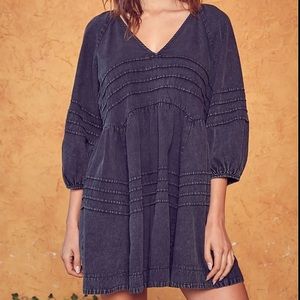 Black mini dress size L